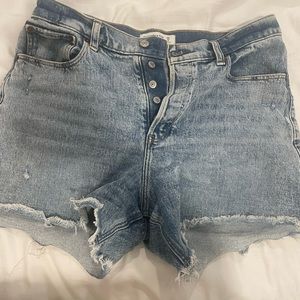 A&F dad short high rise